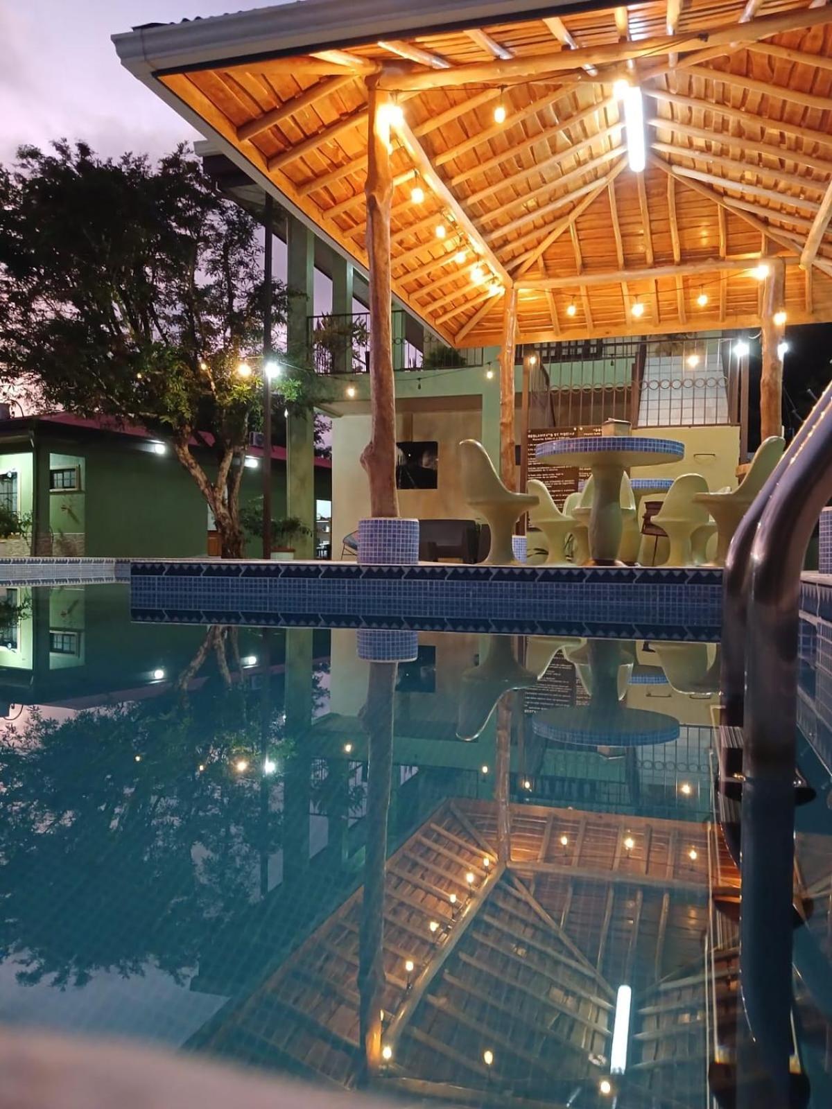 Hotel La Fiore De Bahia Uvita Exteriör bild